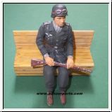 Deutsche Figur 1:16 LKW Infantrist sitzend mit Gewehr, Bausatz50